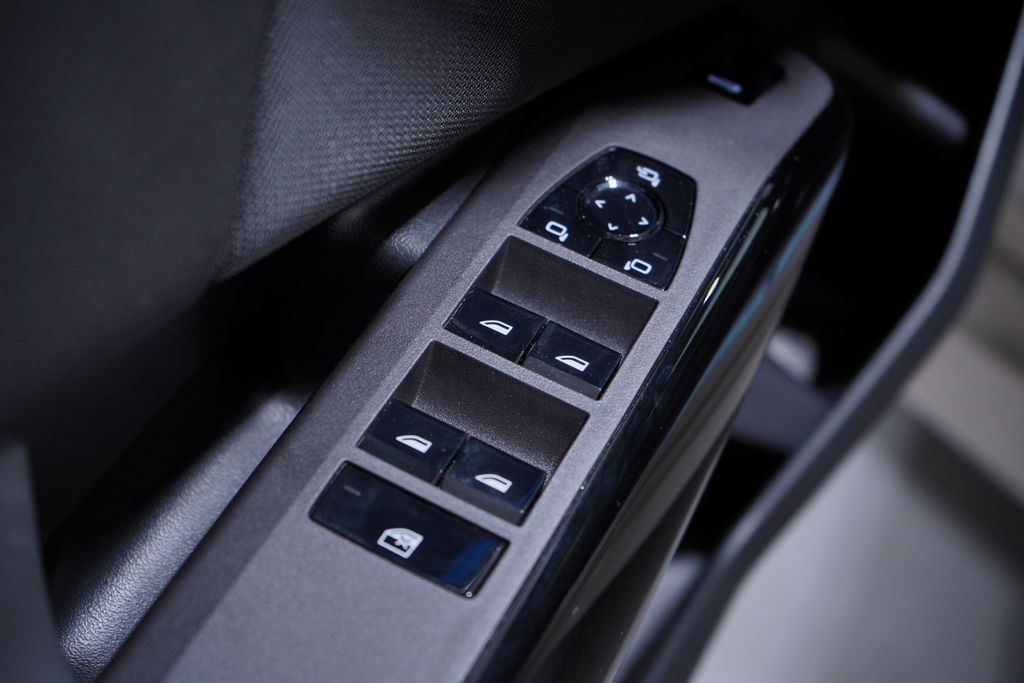 Thumbnail: 2026 BMW X3 - 11