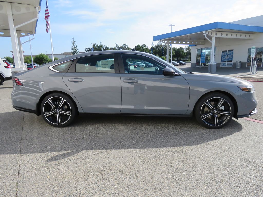Thumbnail: 2025 Honda Accord - 4