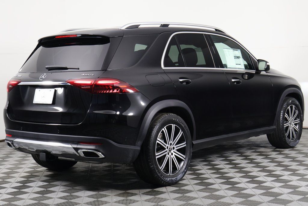 Thumbnail: 2026 Mercedes-Benz GLE - 2