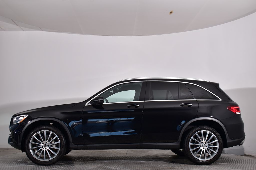 Thumbnail: 2022 Mercedes-Benz GLC - 2
