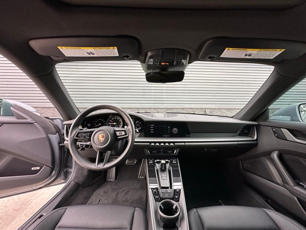 Thumbnail: 2024 Porsche 911 - 19