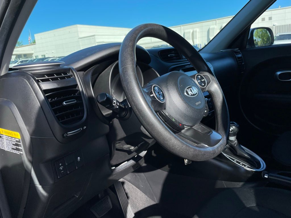 Thumbnail: 2018 Kia Soul - 26