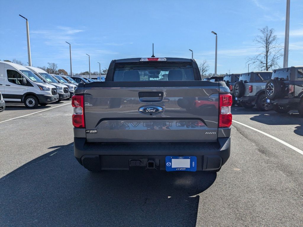 2024 Ford Maverick XLT