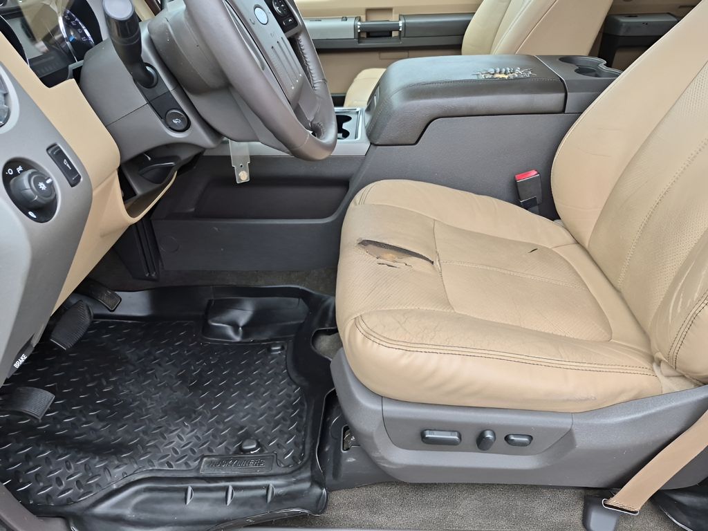 Used 2015 Blue Ford Lariat image 31