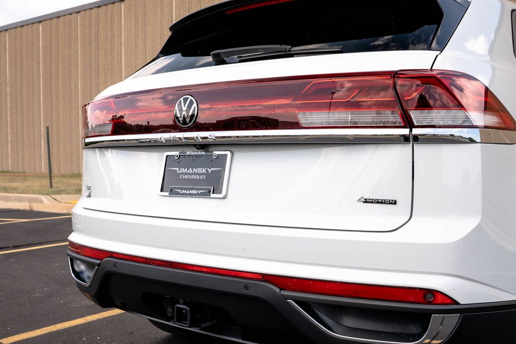 Used 2024 Volkswagen Atlas Cross Sport SUV