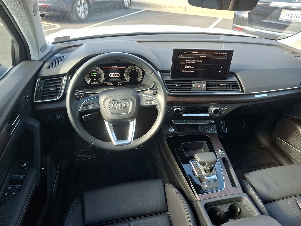 Thumbnail: 2024 Audi Q5 - 11