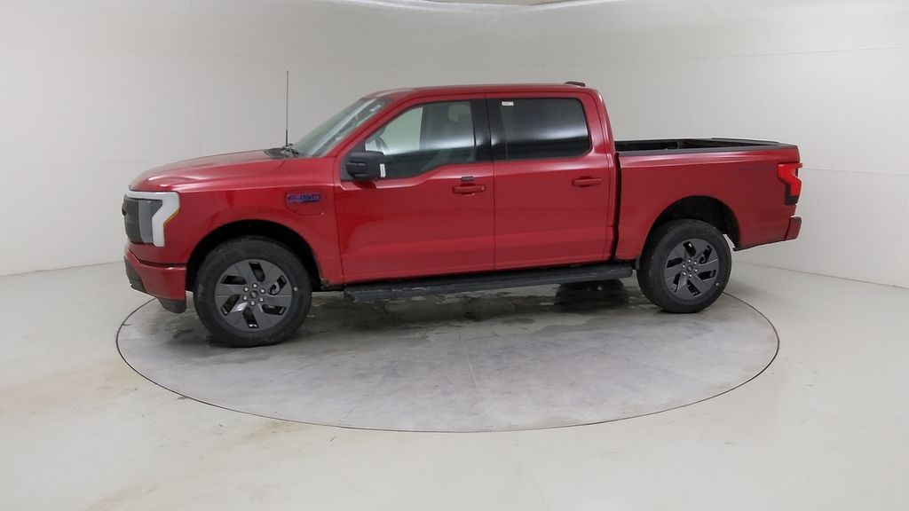 2025 Ford F-150 Lightning Flash - Photo 69