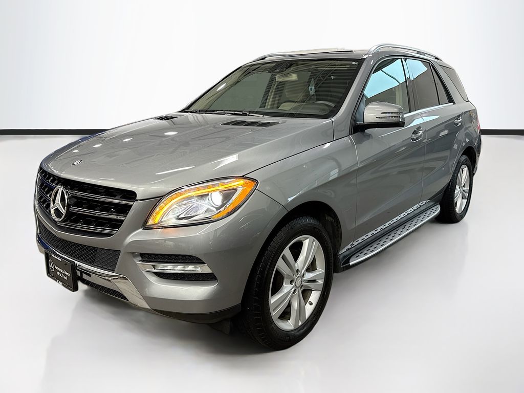 Palladium Silver Metallic 2015 Mercedes-Benz M-Class SUV / Crossover All-Wheel Drive 7-Speed Automatic