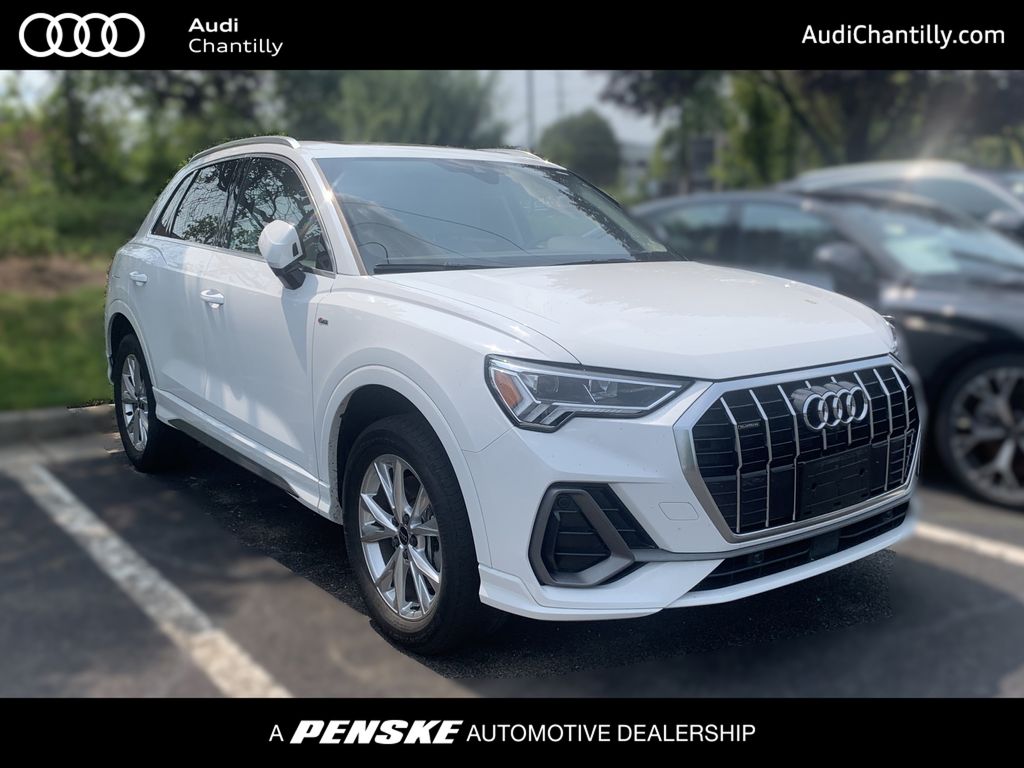 Thumbnail: 2023 Audi Q3 - 1