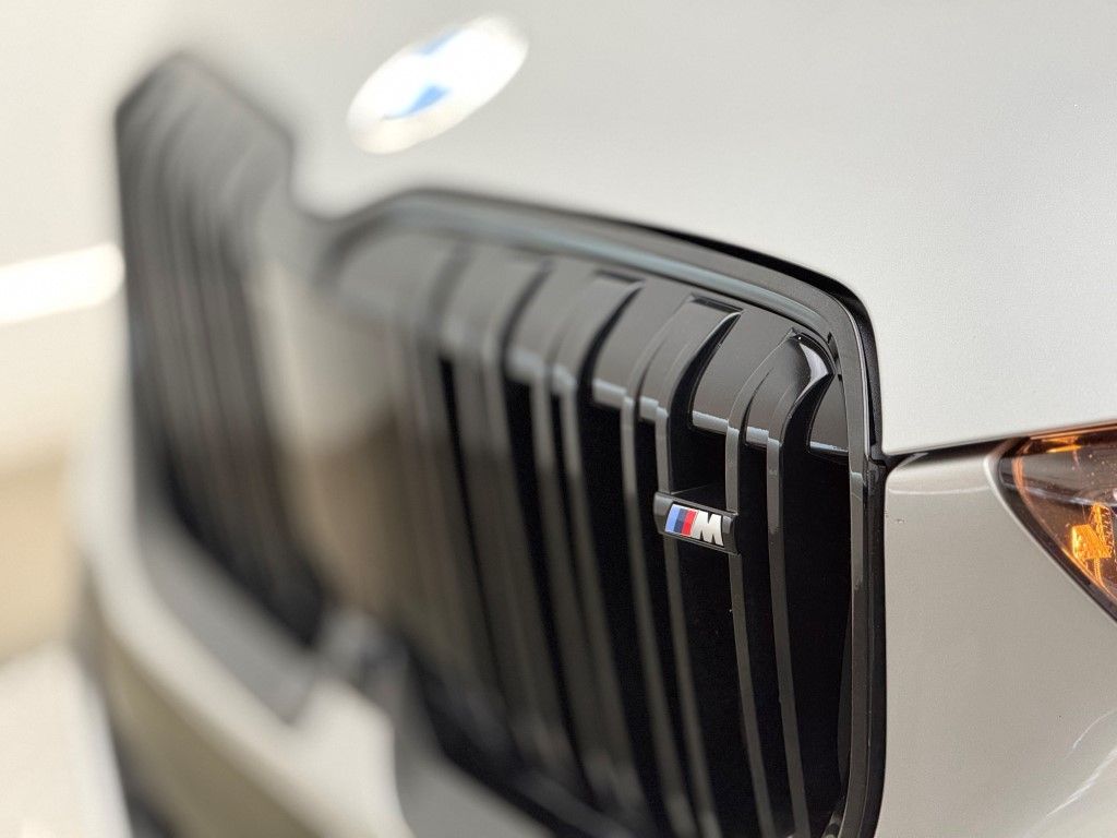 Thumbnail: 2024 BMW X1 - 11