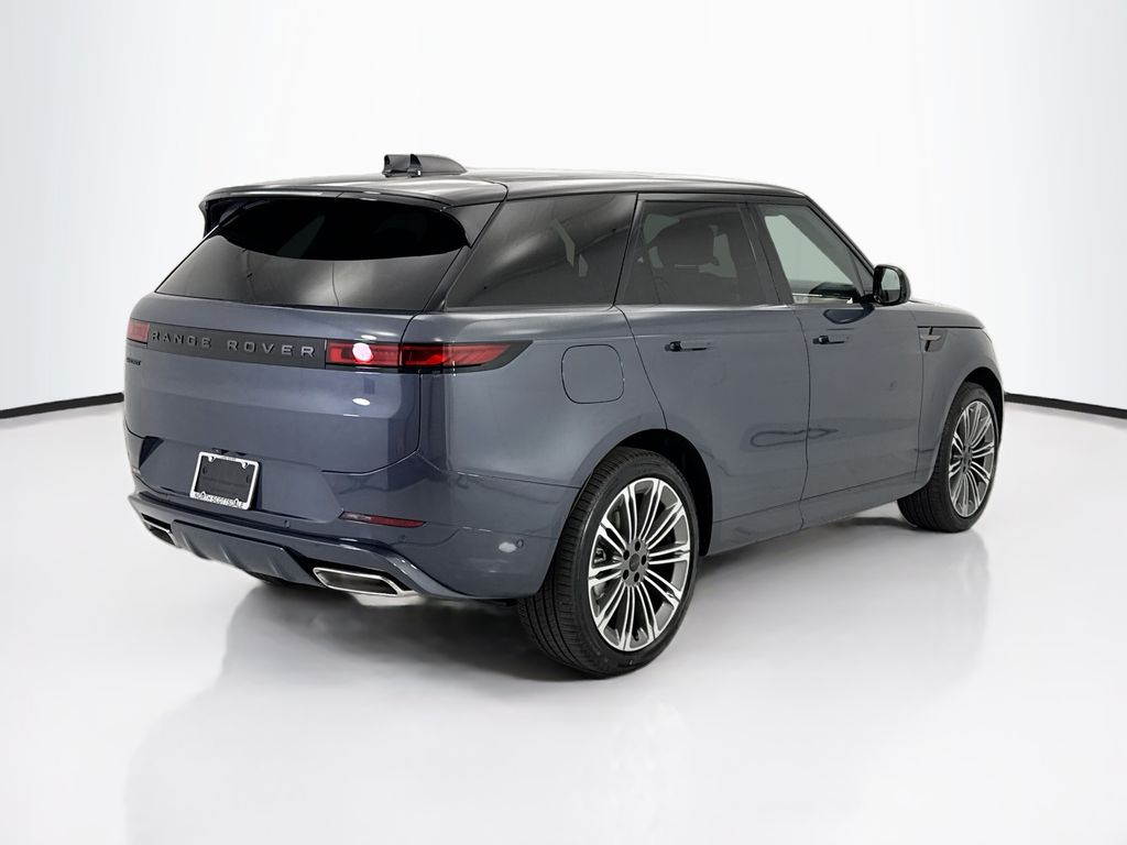 Thumbnail: 2026 Land Rover Range Rover Sport - 5