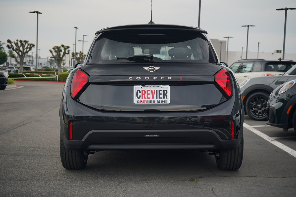 Thumbnail: 2026 MINI Cooper - 4