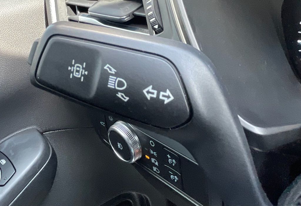 2020 Ford Escape SEL Silver at Don McGill Toyota