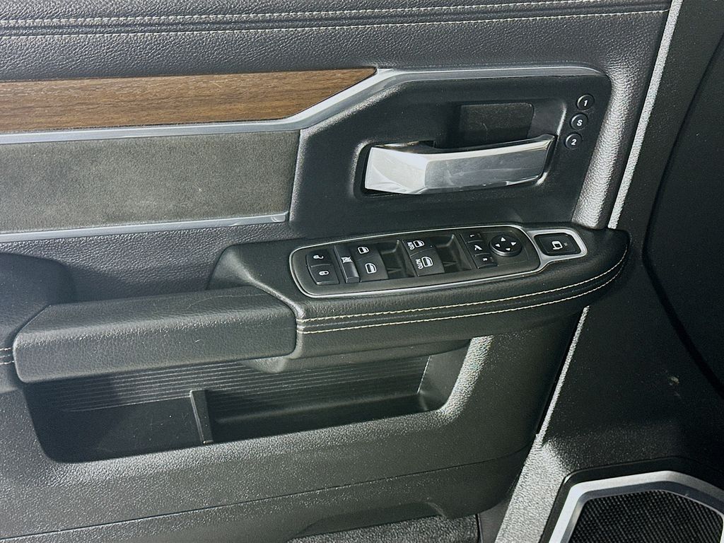 Used 2022 Black Ram Laramie image 25