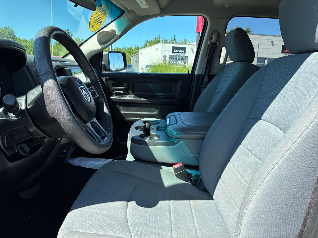 2019 Ram 1500 Classic Express - 10