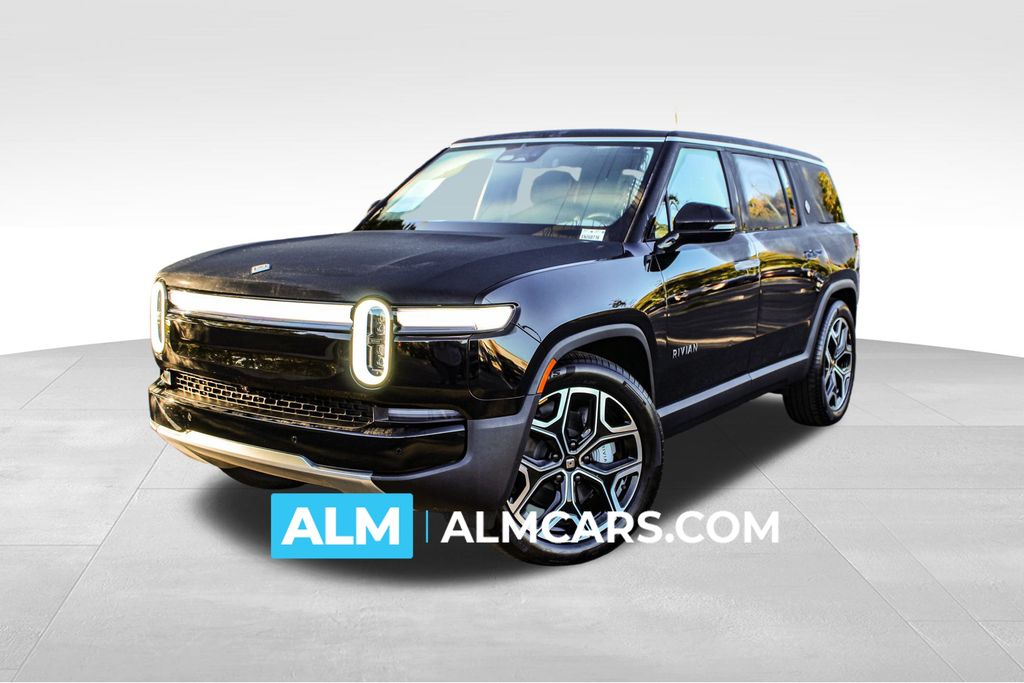 2025 Rivian R1S Adventure's photo