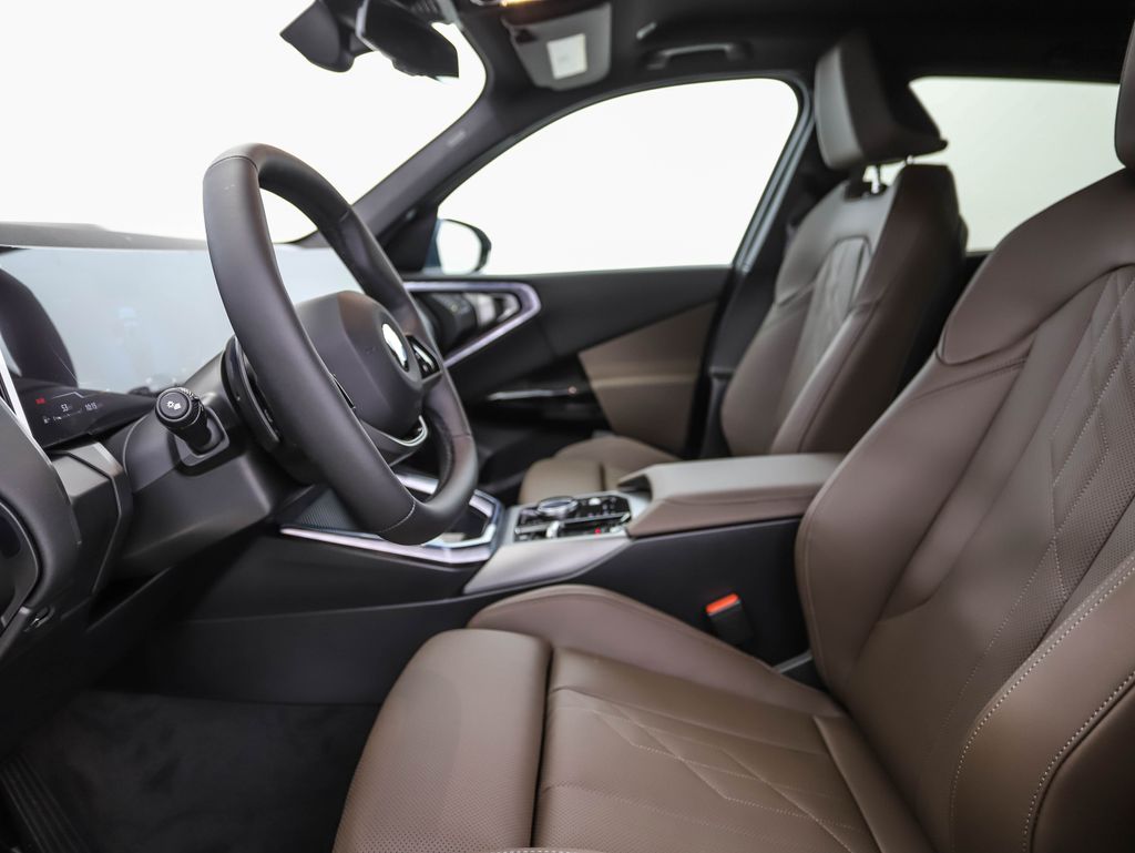 Thumbnail: 2026 BMW X3 - 11