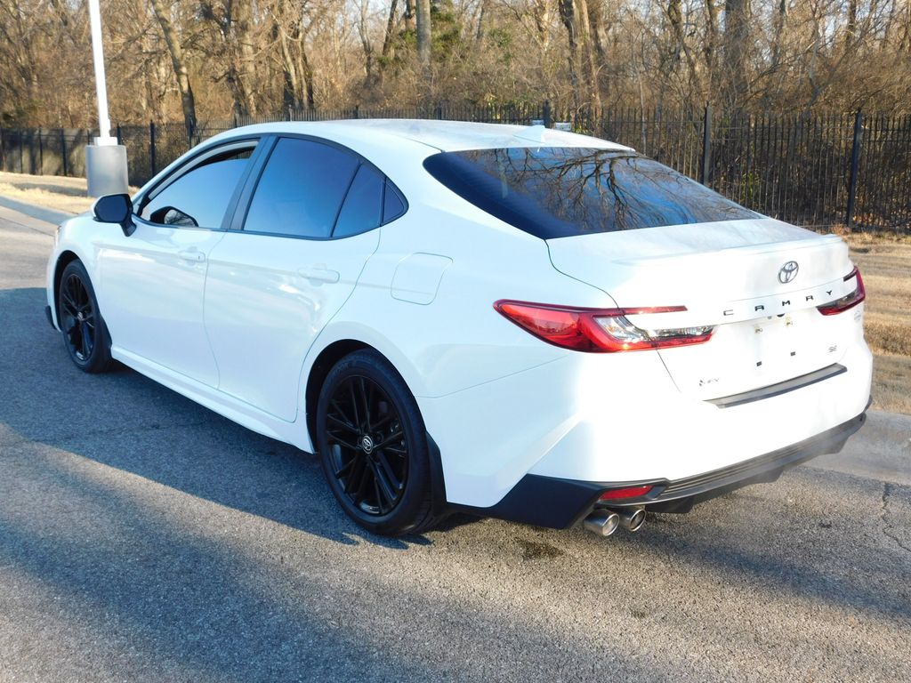 Thumbnail: 2025 Toyota Camry - 10