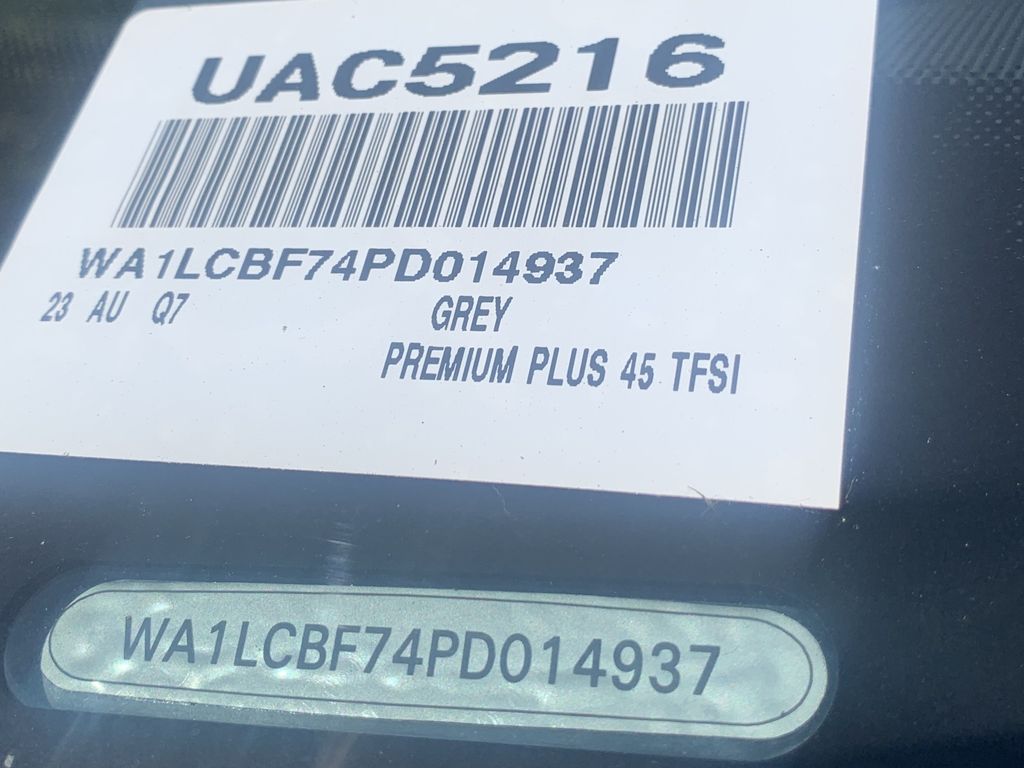 Thumbnail: 2023 Audi Q7 - 10