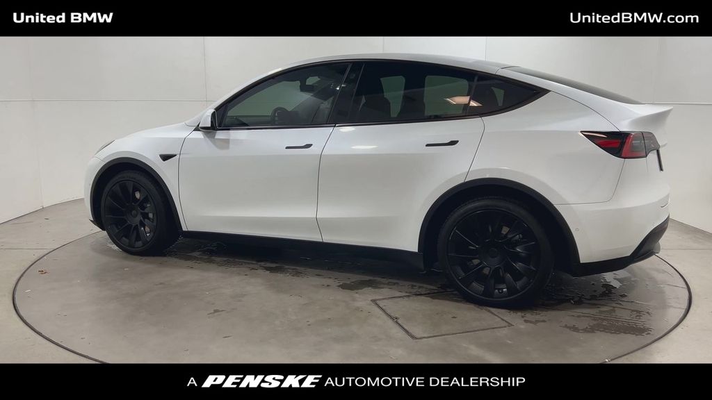 2021 Tesla Model Y Long Range 6