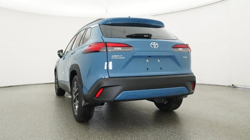 Thumbnail: 2026 Toyota Corolla Cross - 3