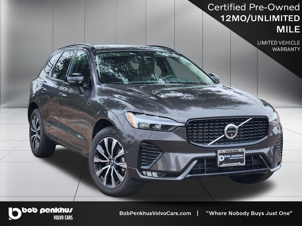 2025 Volvo XC60 B5 Plus