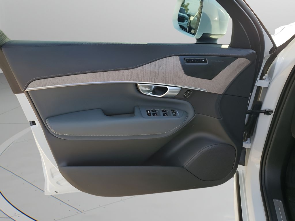 Used Car 2024 Volvo Xc90 Recharge Plug-in Hybrid  Ultimate For Sale Under $60,000 In Austin, Texas