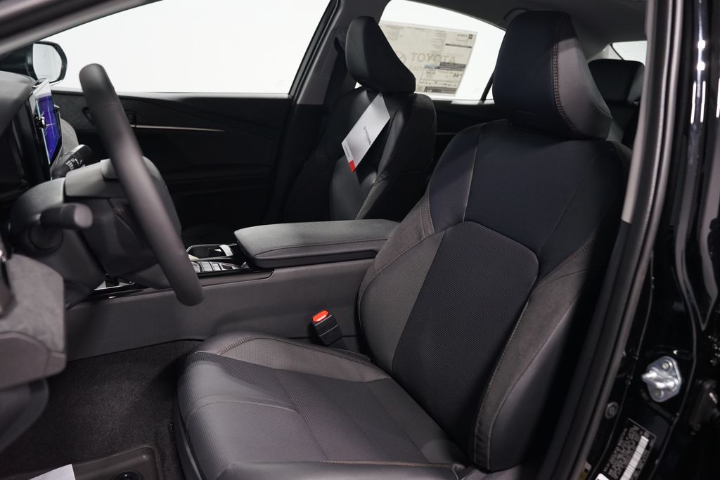 Thumbnail: 2026 Toyota Camry - 27