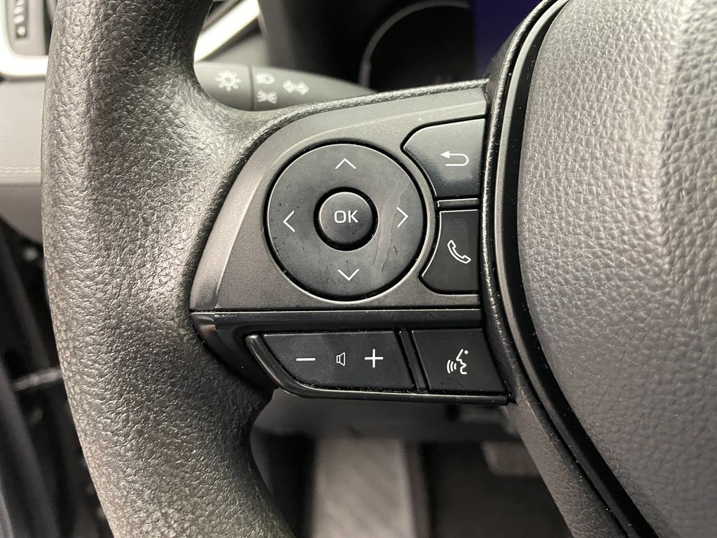 Thumbnail: 2023 Toyota RAV4 - 21