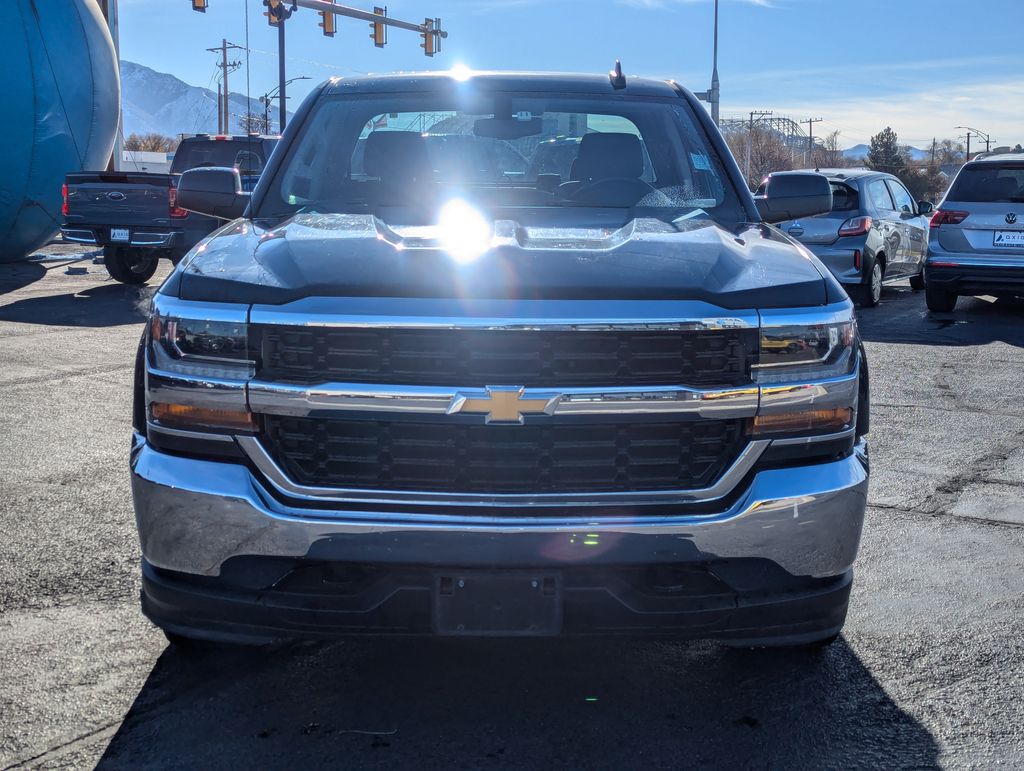 2018 Chevrolet Silverado 1500 LT 11