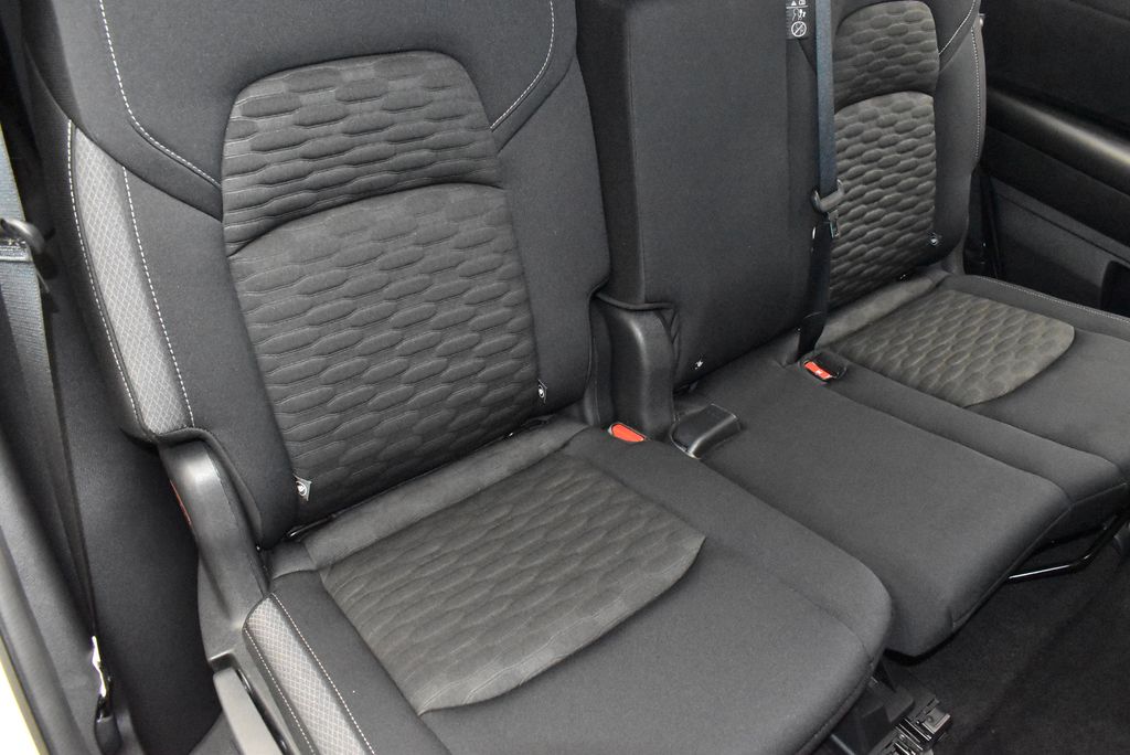 Thumbnail: 2023 Nissan Pathfinder - 28