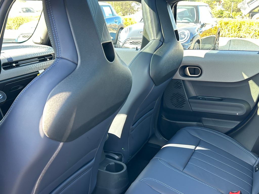 Thumbnail: 2026 MINI Cooper - 28