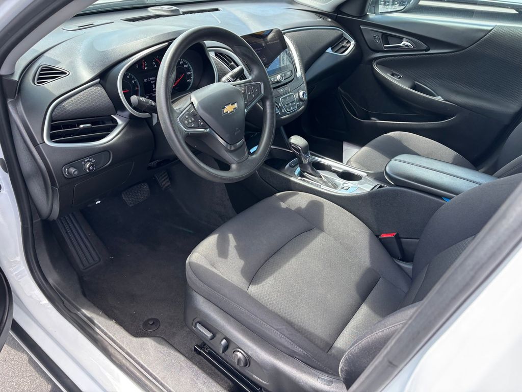 Used Car 2024 Chevrolet Malibu  Lt For Sale Under $25,000 In Austin, Texas