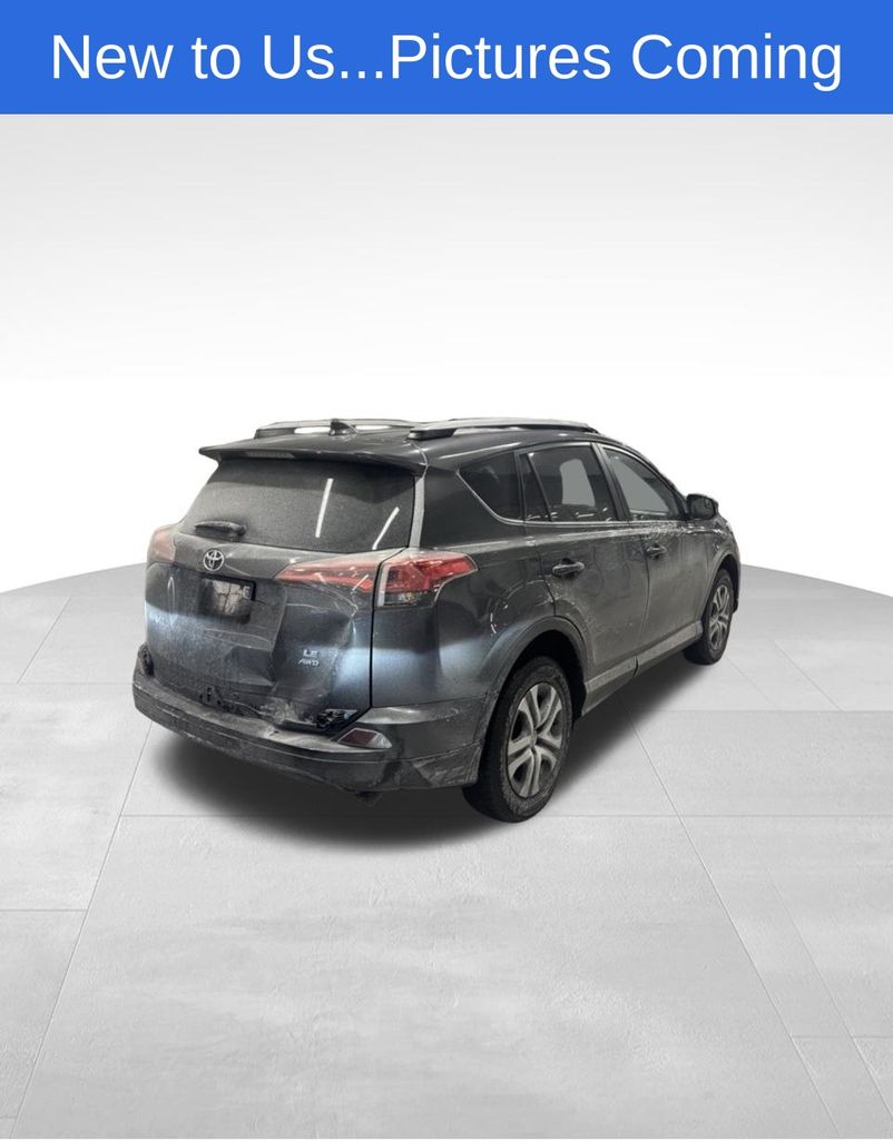 2017 Toyota RAV4 LE