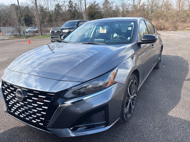 2024 Nissan Altima 2.5 SR FWD