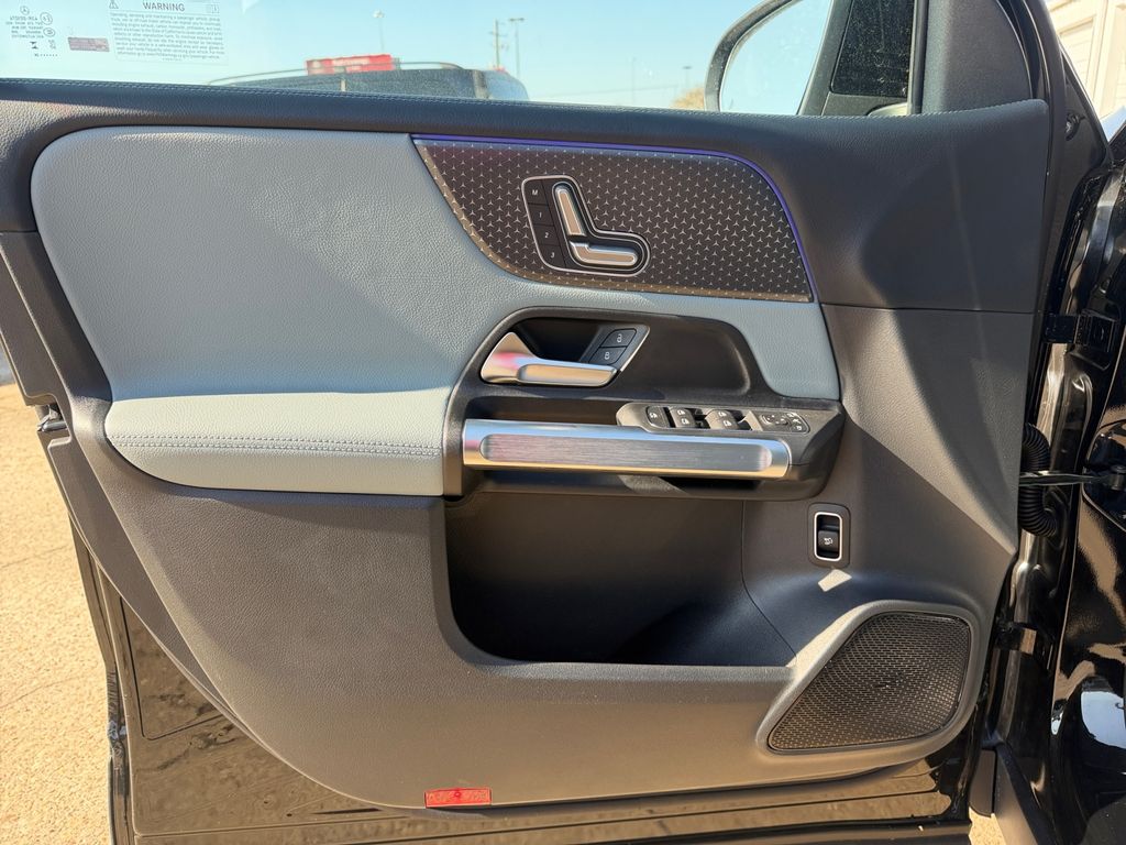 new 2026 Mercedes-Benz GLB car