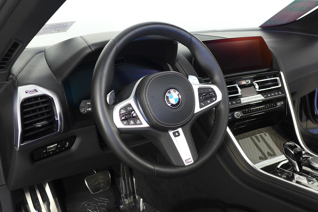 Thumbnail: 2022 BMW 8 Series - 24