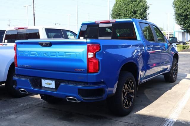 Thumbnail: 2026 Chevrolet Silverado 1500 - 5