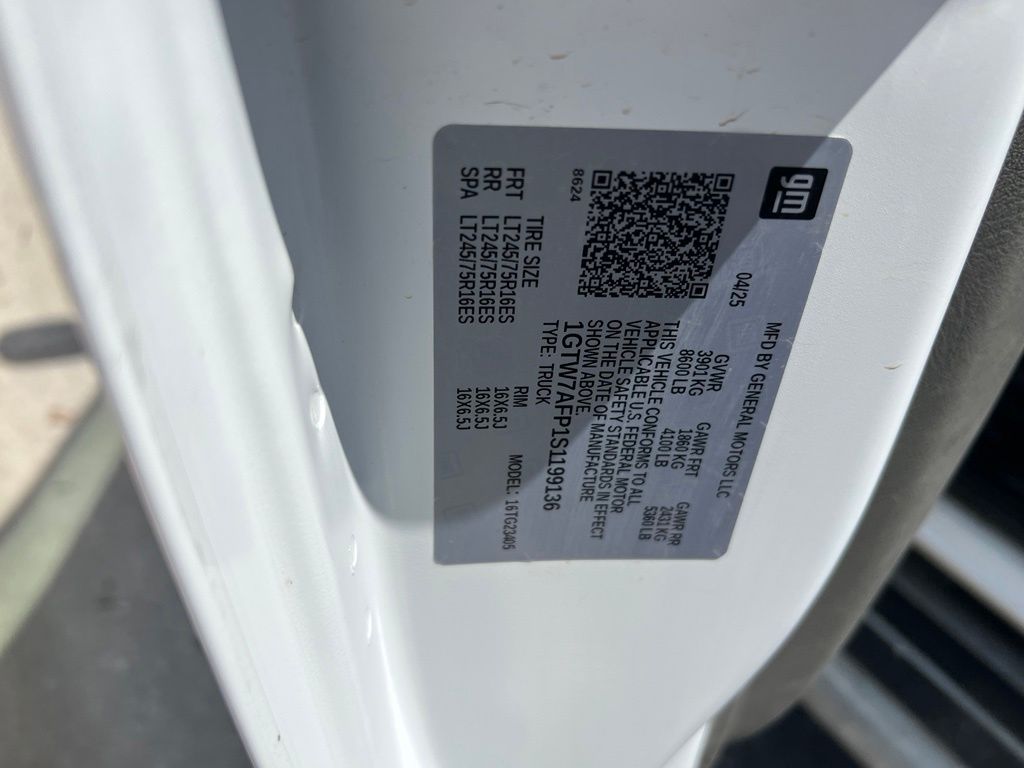 Used 2025 GMC Savana 2500 Van