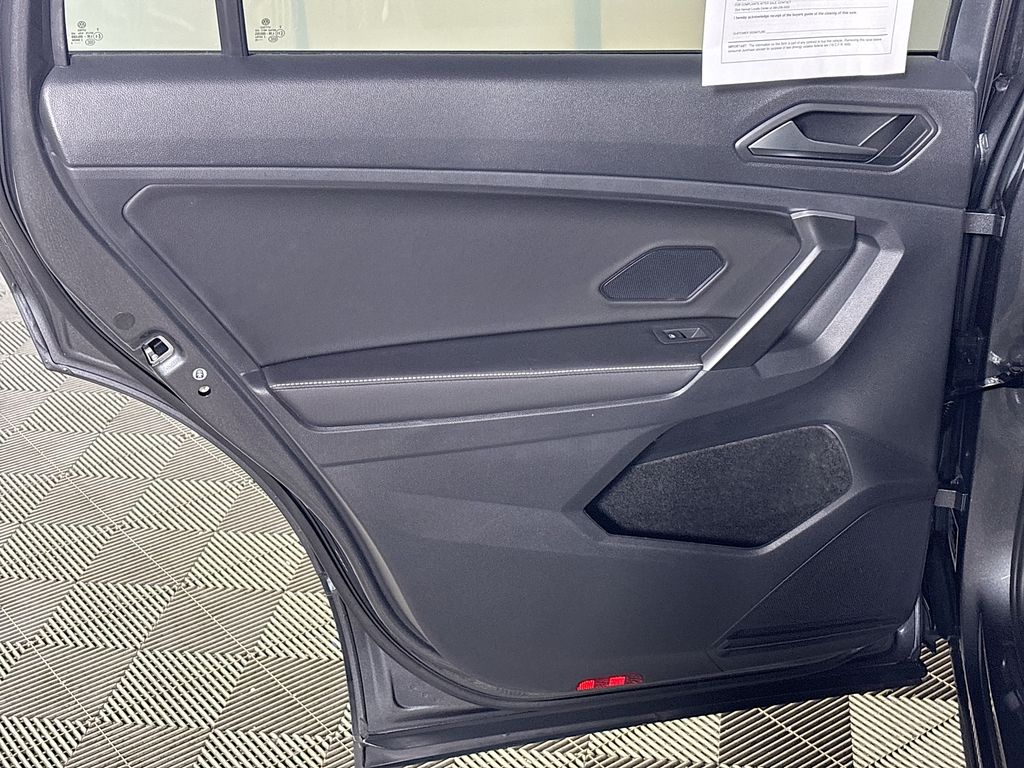 2024 Volkswagen Tiguan 2.0T S
