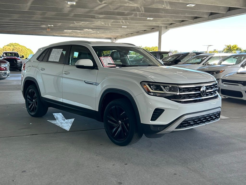 2022 Volkswagen Atlas Cross Sport SE w/Tech