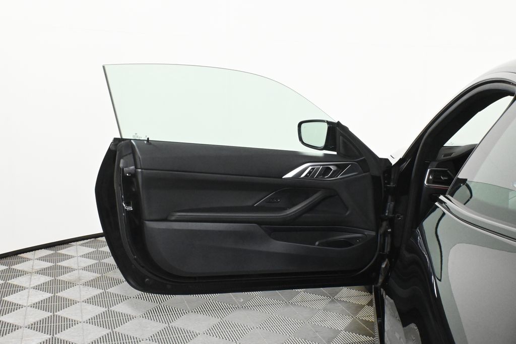 Thumbnail: 2021 BMW 4 Series - 29