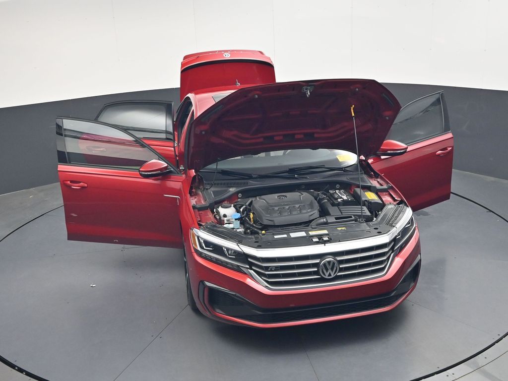 Used 2021  Volkswagen 2.0T R-Line image 42