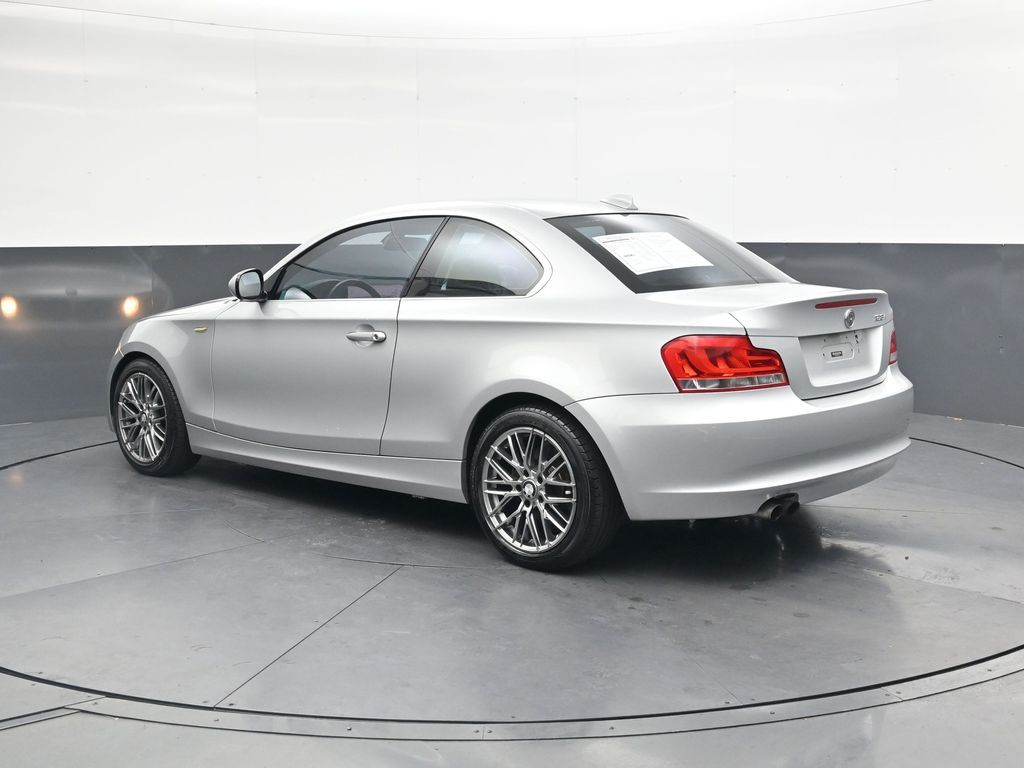 Used 2012 Silver BMW 128i image 7