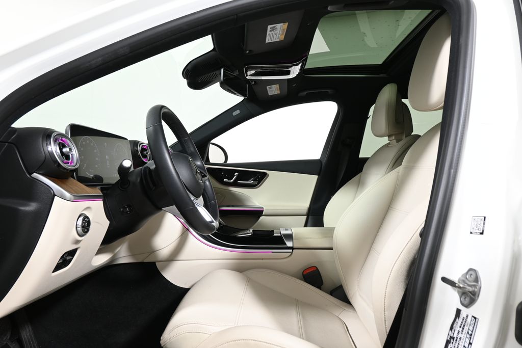 Thumbnail: 2022 Mercedes-Benz C-Class - 3