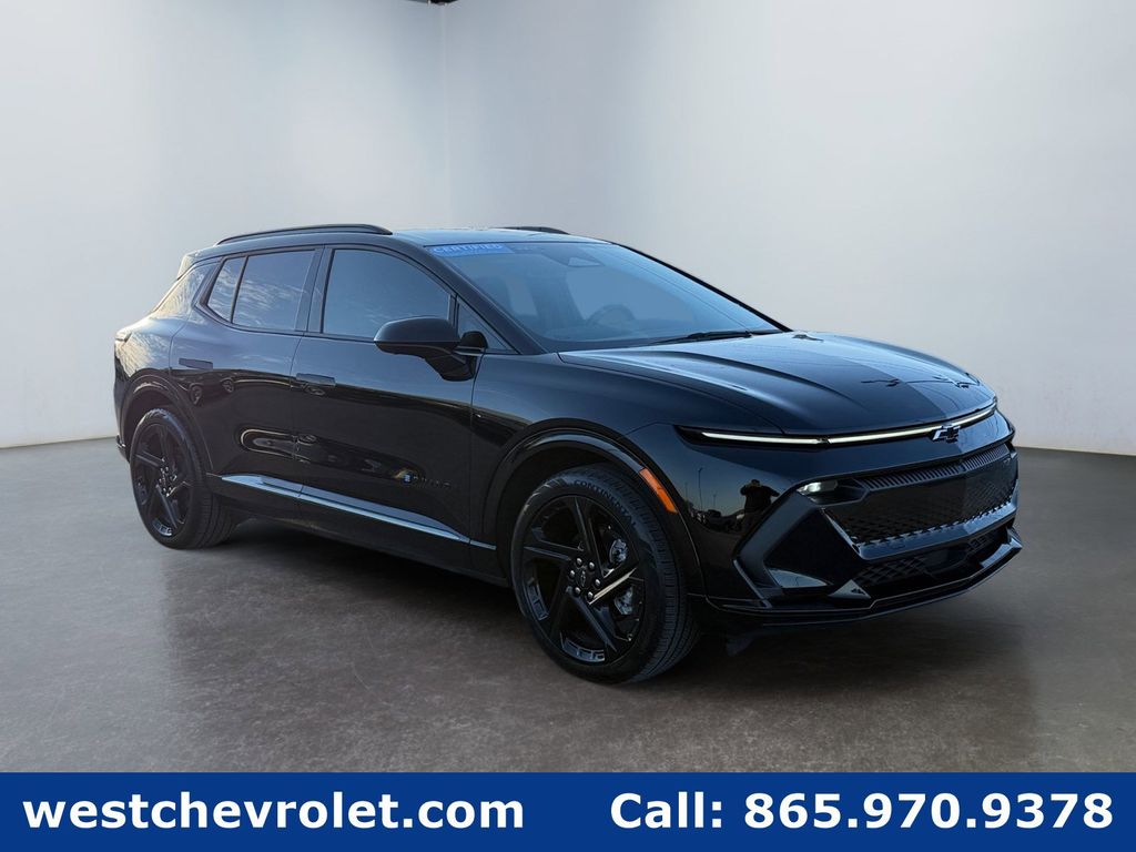 2025 Chevrolet Equinox EV RS FWD