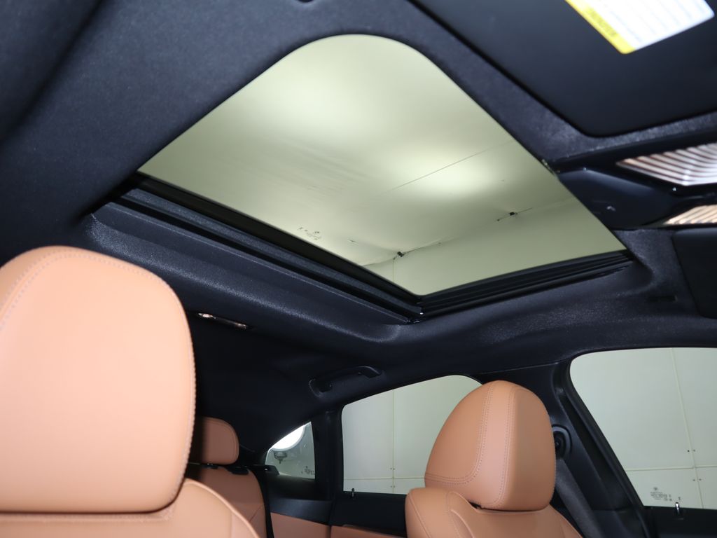 2024 BMW i4 eDrive35 19