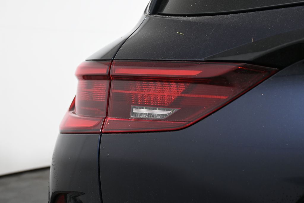 Thumbnail: 2025 INFINITI QX50 - 10