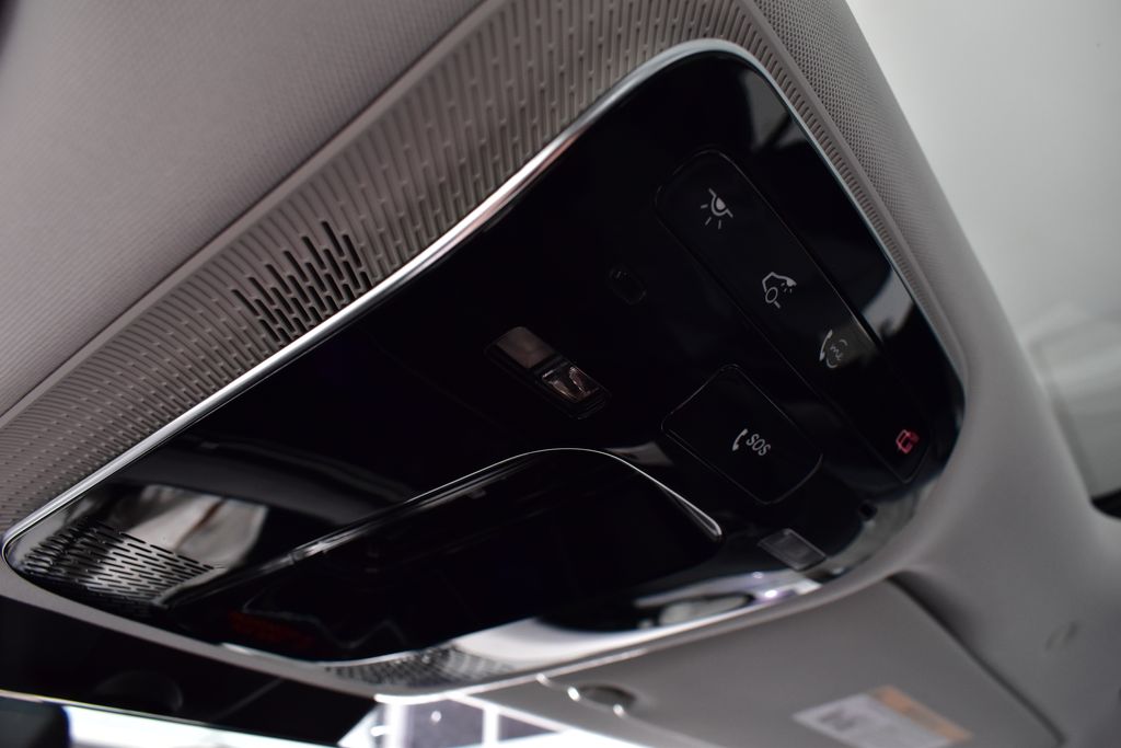 Thumbnail: 2025 Mercedes-Benz E-Class - 28