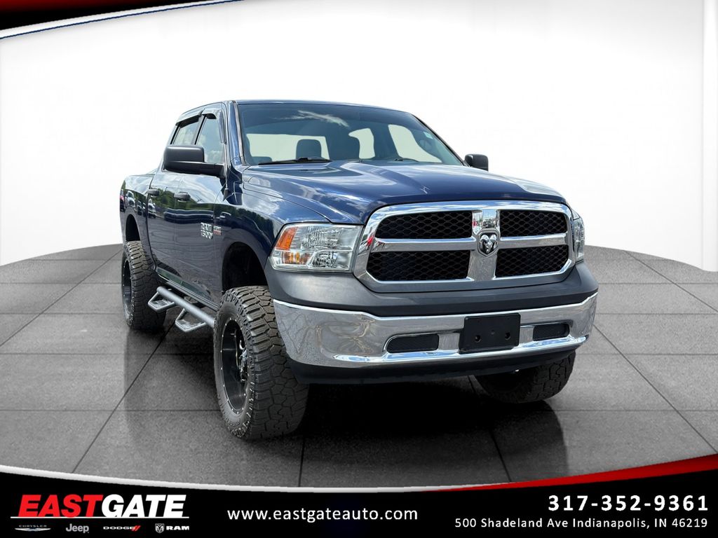 Black 2018 RAM 1500 SLT Crew Cab 4WD Pickup Truck Four-Wheel Drive 8-Speed Automatic
